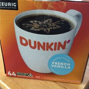 Dunkin' French Vanilla Coffee Pods with White Mug